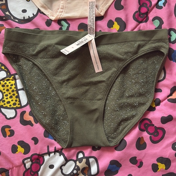 *SOLD* - Picture 3 of 6